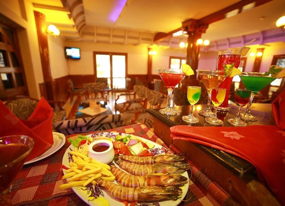 Quality Airport Hotels Недумбассері Екстер'єр фото