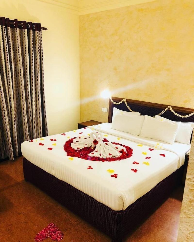 Quality Airport Hotels Недумбассері Екстер'єр фото